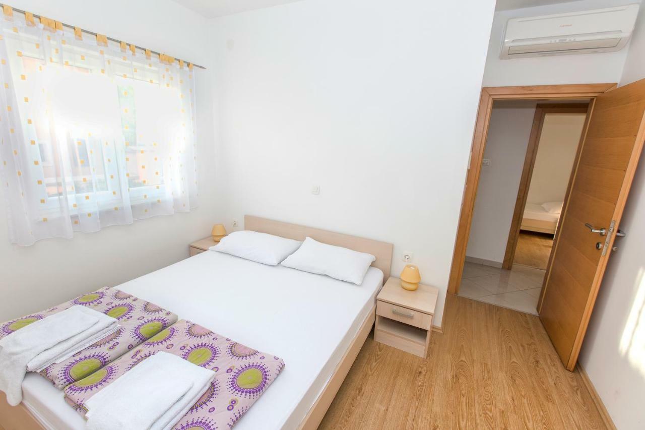 Dina Apartment